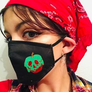 Disney’s Evil queen poison apple mask